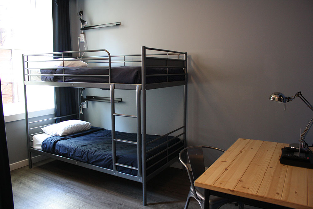 Private Room with bunks